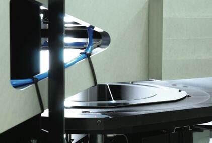 用于超薄扇出堆疊型封裝的激光剝離 用于超薄扇出堆疊型封裝的激光剝離