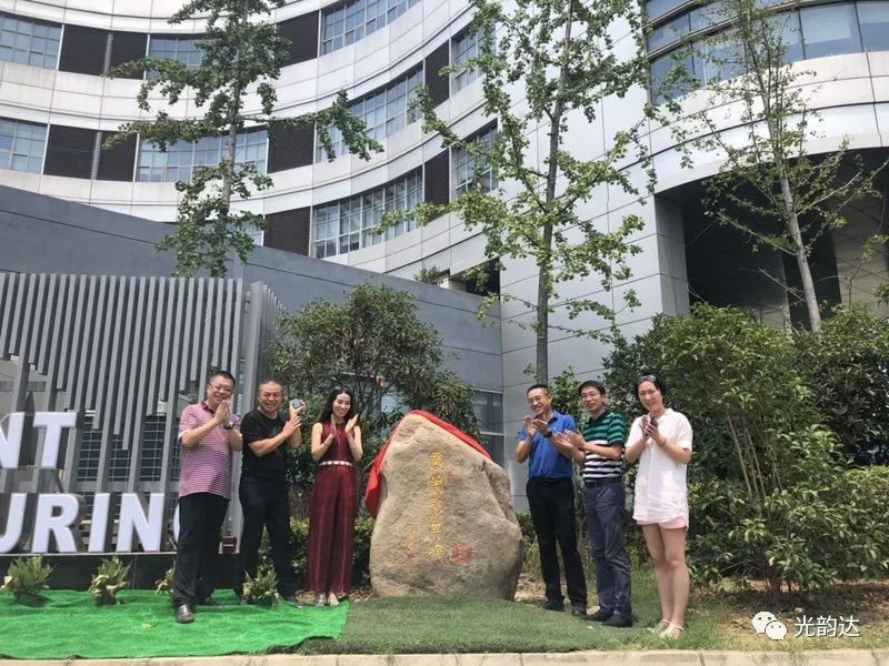 1533027278670176.jpg 640 (1).jpg